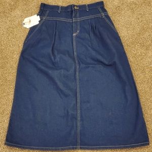 Vintage Lee Pleated Yoked Skirt